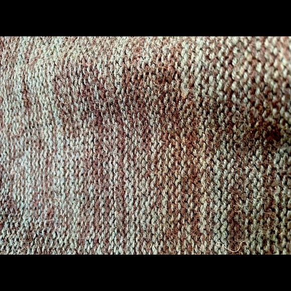 Banana Republic Sleeveless Turtleneck Sweater - Picture 7 of 7